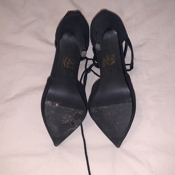 Black suede 5 inch pointy toe lace up heel with zipper in the back - Picture 3 of 3